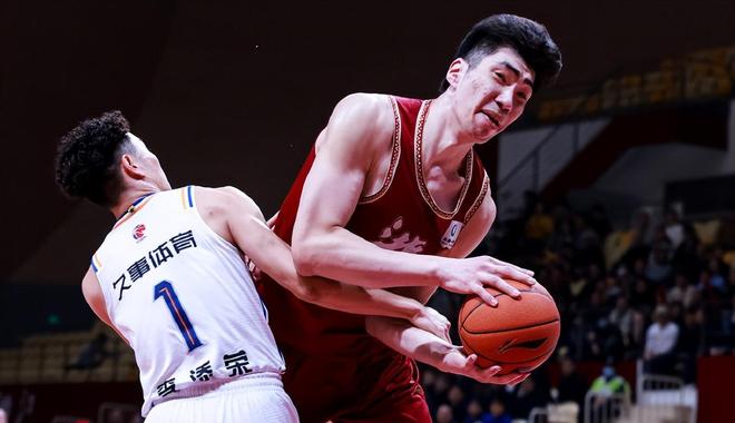 包含今晨突围战来临，浙江队围绕欧篮联豪取连胜，管理层满意，训练强度明显提升的词条