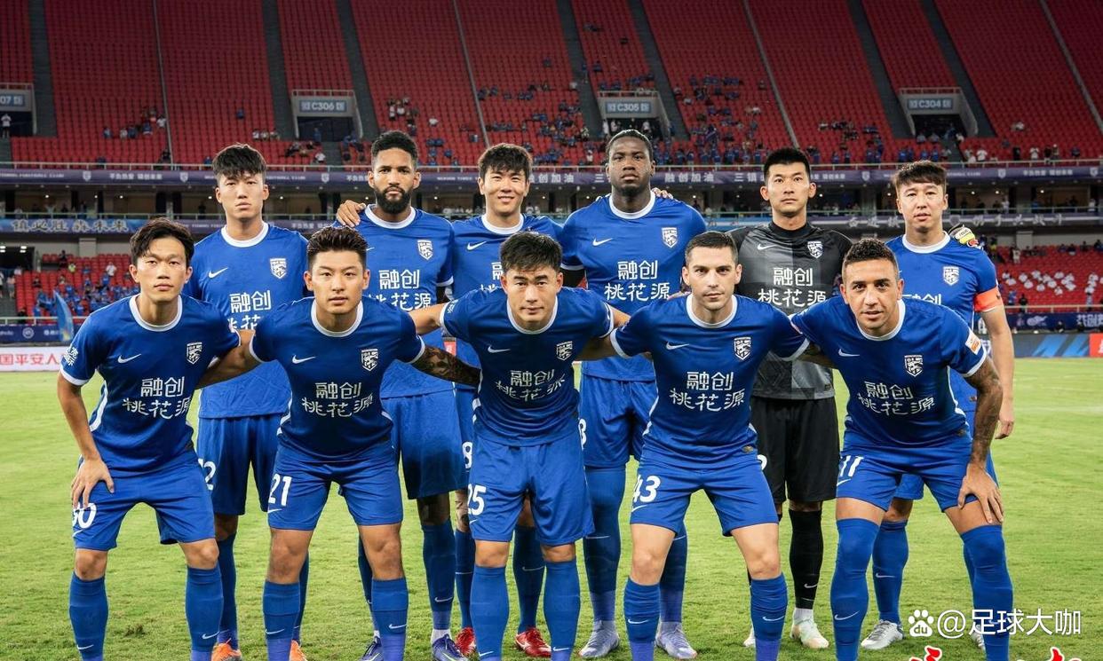 今夜突围战来临，武汉三镇围绕葡超防线松动，更衣室稳定，赛季目标并未改变的简单介绍