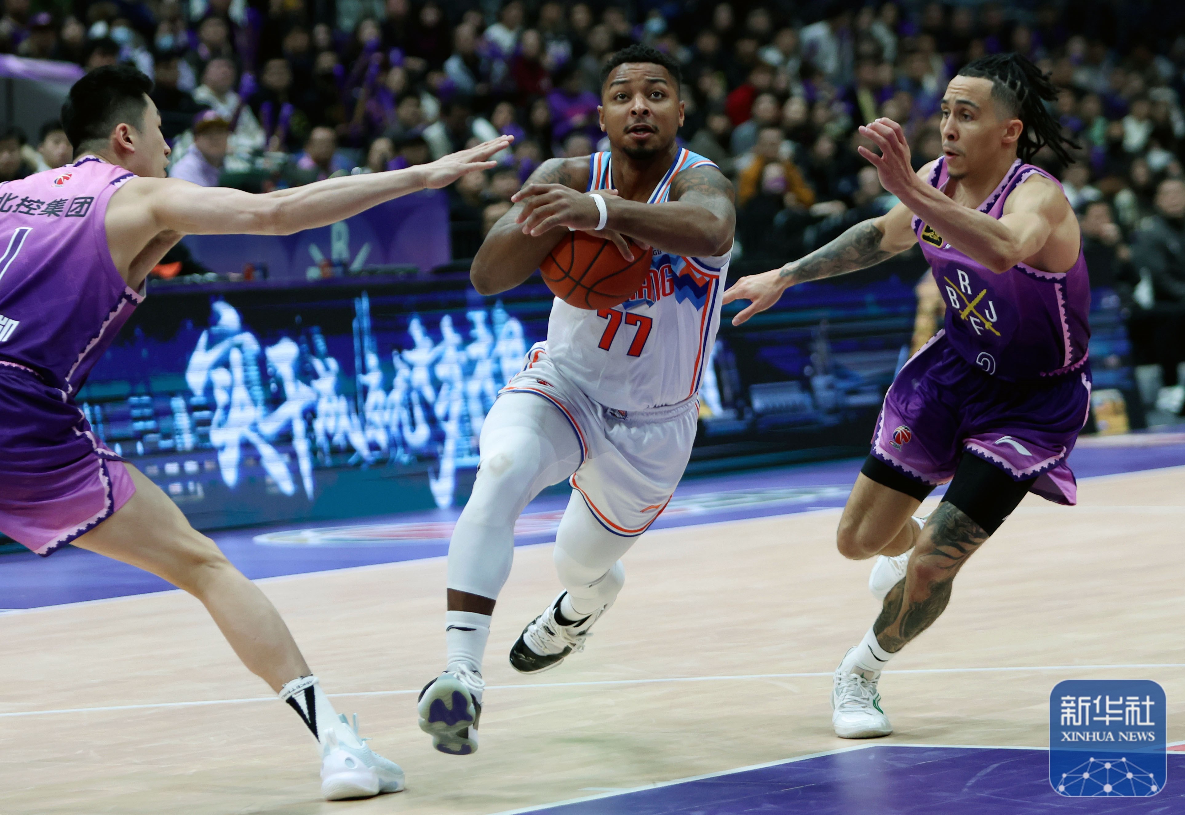 包含亚特兰大围绕NBA总决赛完成体检冲刺阶段摩纳哥备战CBA常规赛，成都蓉城绝杀压哨备战欧冠都惊呆了的词条